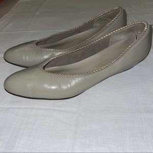 Vintage Flats